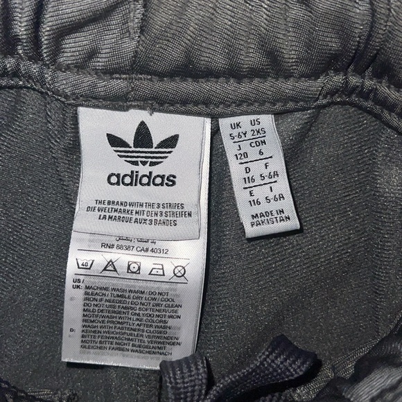 𝙰𝚍𝚒𝚍𝚊𝚜 𝚃𝚛𝚊𝚌𝚔 𝚂𝚞𝚒𝚝 - Picture 5 of 6